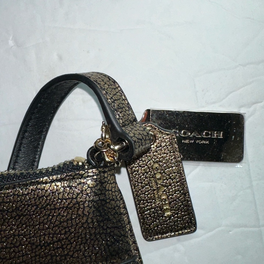 COACH F36502 Swagger Metallic Gold Pebble Leather Crossbody Swingpack Purse- O/S - Picture 11 of 13